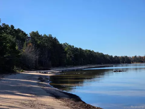 4680 S Pineshore Row, Bay Mills, MI 49783
