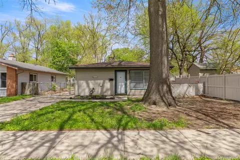 25432 Mcdonald St, Dearborn Heights, MI 48125
