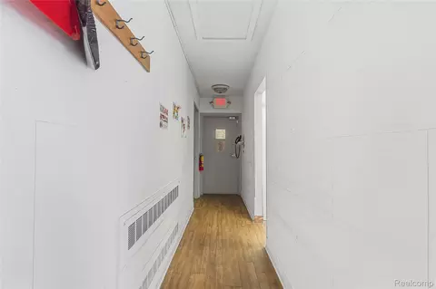Entry Way - 19621 Wood St, Melvindale, MI 48122 photo 1 of 10