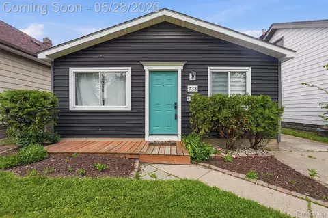 733 Camden St, Ferndale, MI 48220