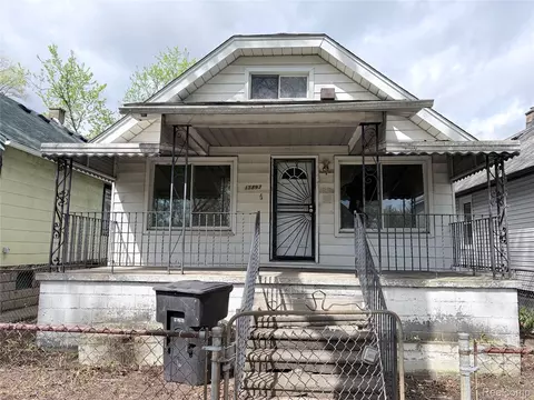 15893 Alden St, Detroit, MI 48238