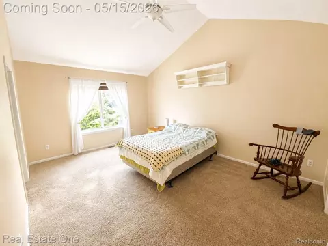 Bedroom - 6692 Goldwin Dr, Green Oak, MI 48116 photo 1 of 6