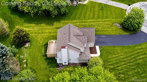 View/Area - 6692 Goldwin Dr, Green Oak, MI 48116 photo 9 of 10