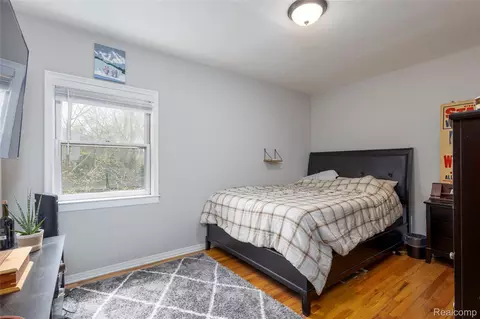 Bedroom - 3409 Devon Rd, Royal Oak, MI 48073 photo 3 of 6
