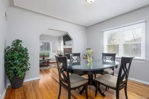 Dining - 3409 Devon Rd, Royal Oak, MI 48073 photo 1 of 3