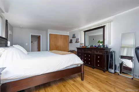 Bedroom - 3409 Devon Rd, Royal Oak, MI 48073 photo 2 of 6