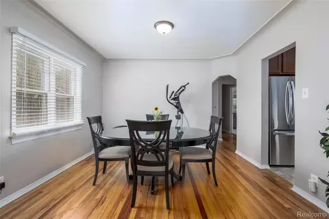 Dining - 3409 Devon Rd, Royal Oak, MI 48073 photo 2 of 3