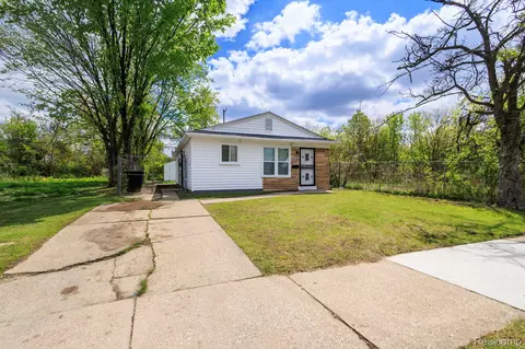 10026 Whitcomb St, Detroit, MI 48227