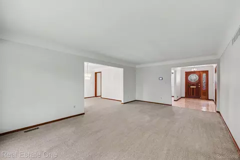 Living - 3888 Boulder Dr, Troy, MI 48084 photo 1 of 6