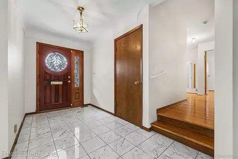 Entry Way - 3888 Boulder Dr, Troy, MI 48084 photo 1 of 2