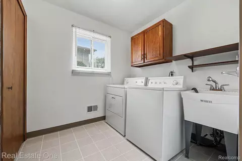 Other - 3888 Boulder Dr, Troy, MI 48084 photo 10 of 10