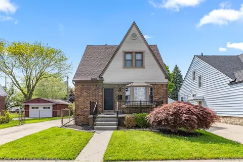 3440 20th St, Wyandotte, MI 48192