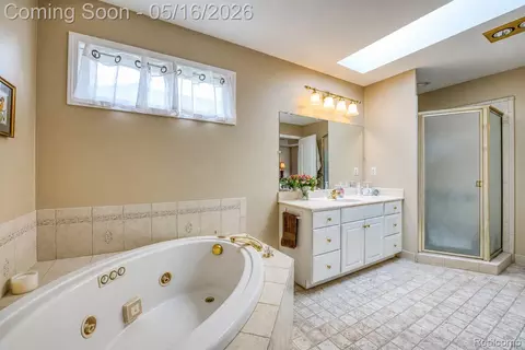 Bath - 22280 John Deere Ln, Macomb, MI 48044 photo 1 of 5