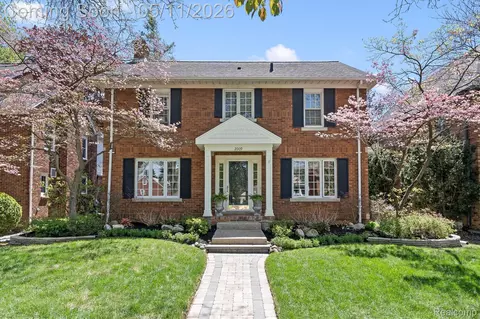 2009 Northwood Blvd, Royal Oak, MI 48073