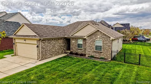 36711 Truman St, New Baltimore, MI 48047