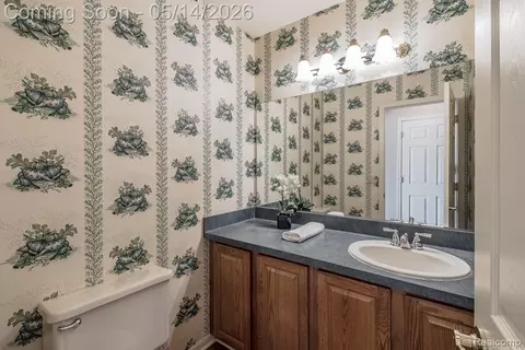 Bath - 6357 Golf View Dr, Independence, MI 48346 photo 1 of 6