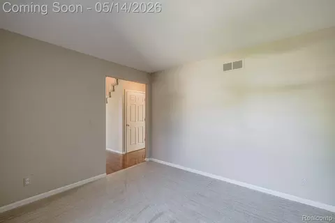 Living - 6357 Golf View Dr, Independence, MI 48346 photo 1 of 4