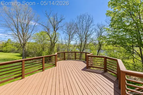 Exterior - 6357 Golf View Dr, Independence, MI 48346 photo 6 of 13