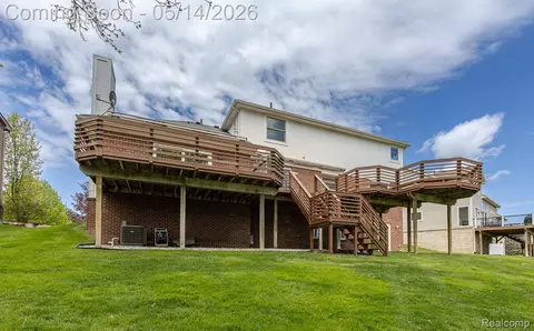 Exterior - 6357 Golf View Dr, Independence, MI 48346 photo 10 of 13