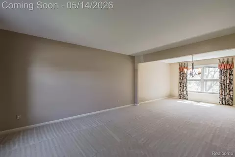 Living - 6357 Golf View Dr, Independence, MI 48346 photo 4 of 4