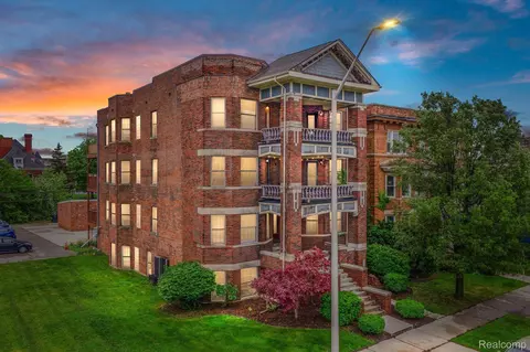 242 E Palmer St #3, Detroit, MI 48202