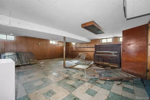 Other - 9282 Wayne Rd, Romulus, MI 48174 photo 6 of 9
