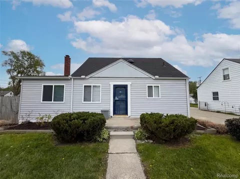 26311 Hopkins St, Inkster, MI 48141