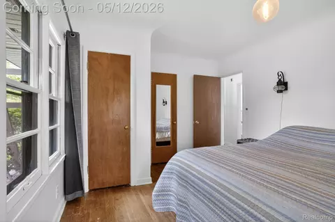 Bedroom - 1209 Beatrice St, Flushing, MI 48433 photo 4 of 4