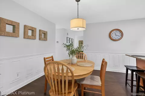 Dining - 139 Edgemont Dr, Howell, MI 48855 photo 2 of 4