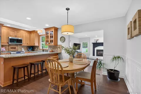 Dining - 139 Edgemont Dr, Howell, MI 48855 photo 1 of 4