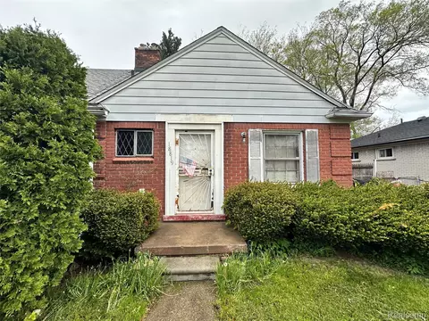 18819 Moross Rd, Detroit, MI 48224