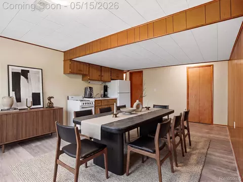 Dining - 8645 Fieldcrest Dr, Green Oak, MI 48116 photo 3 of 3
