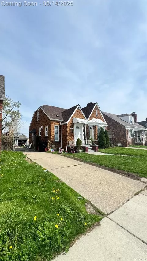 7308 Winthrop St, Detroit, MI 48228