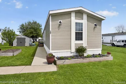 2735 S Wagner Rd #103, Ann Arbor, MI 48103