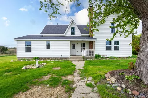 1545 N Van Dyke Rd, Goodland, MI 48444