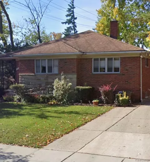 24231 Jerome St, Oak Park, MI 48237