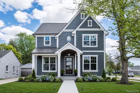 3800 Linwood Ave, Royal Oak, MI 48073