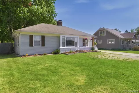 Other - 1137 E Main St, Flushing, MI 48433 photo 3 of 11