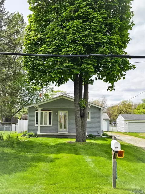 Other - 12929 Matthews St, Carleton, MI 48117 photo 2 of 29