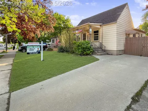 18923 Hanna St, Melvindale, MI 48122