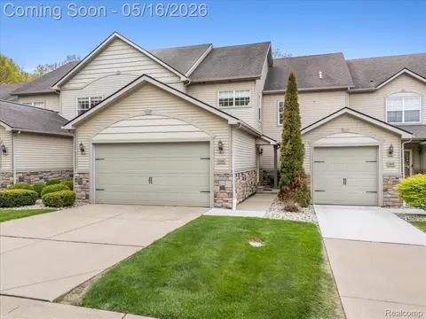 11414 Wolfort Spur, Green Oak, MI 48116