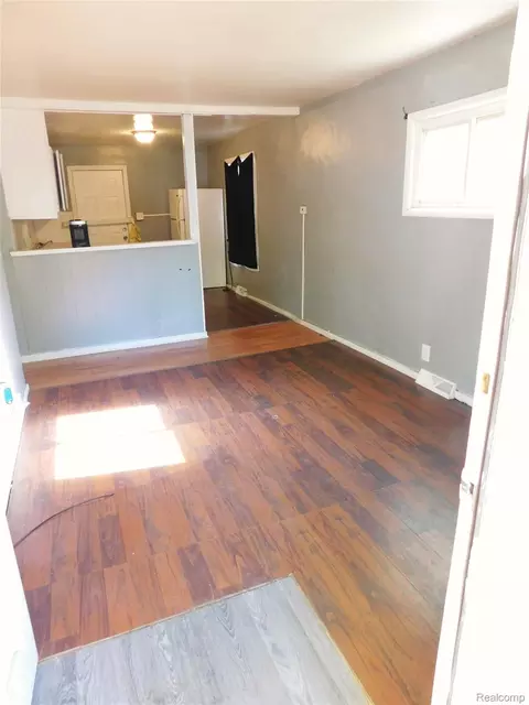 Other - 722 Barrie Ave, Flint, MI 48507 photo 2 of 3