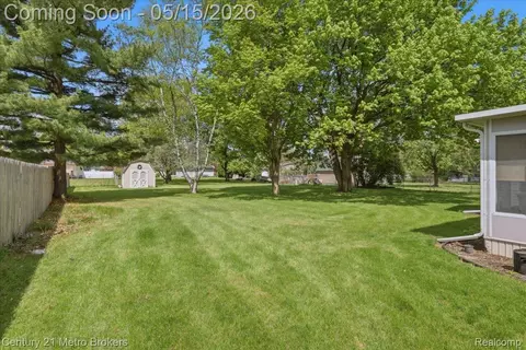 Exterior - 5457 N Seymour Rd, Flushing, MI 48433 photo 4 of 6