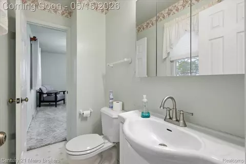 Bath - 5457 N Seymour Rd, Flushing, MI 48433 photo 2 of 2