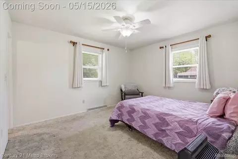 Bedroom - 5457 N Seymour Rd, Flushing, MI 48433 photo 1 of 4