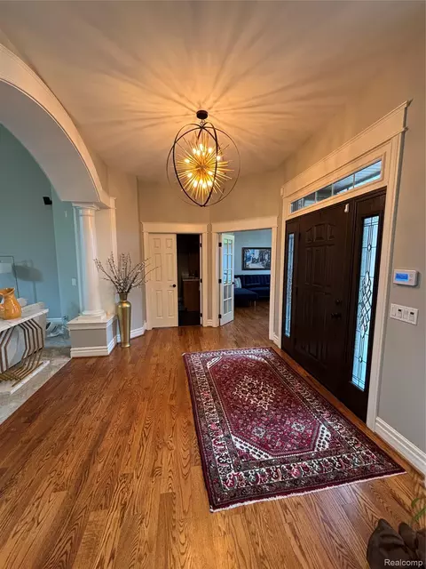 Entry Way - 9035 N Island Dr, Flushing, MI 48433 photo 2 of 3
