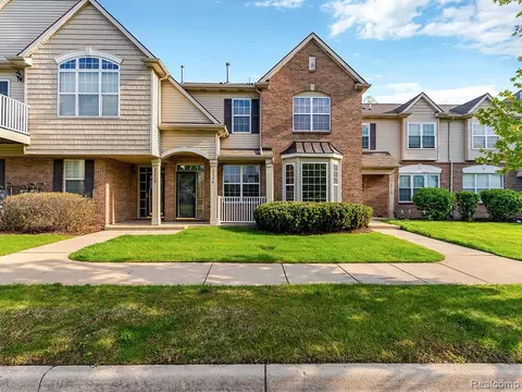 23370 Sunset Rd UNIT 23, Taylor, MI 48180