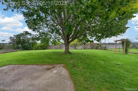 Other - 1450 Dreon Dr, Clawson, MI 48017 photo 6 of 8