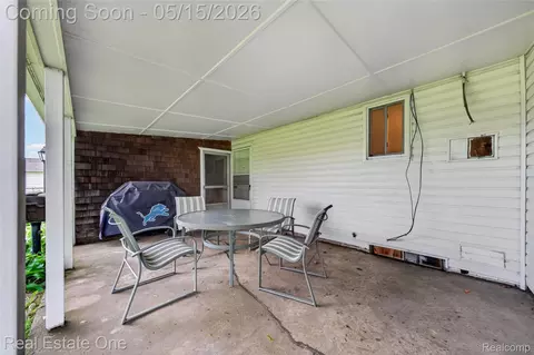 Exterior - 1450 Dreon Dr, Clawson, MI 48017 photo 1 of 3