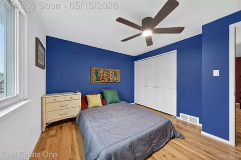 Bedroom - 1450 Dreon Dr, Clawson, MI 48017 photo 4 of 4
